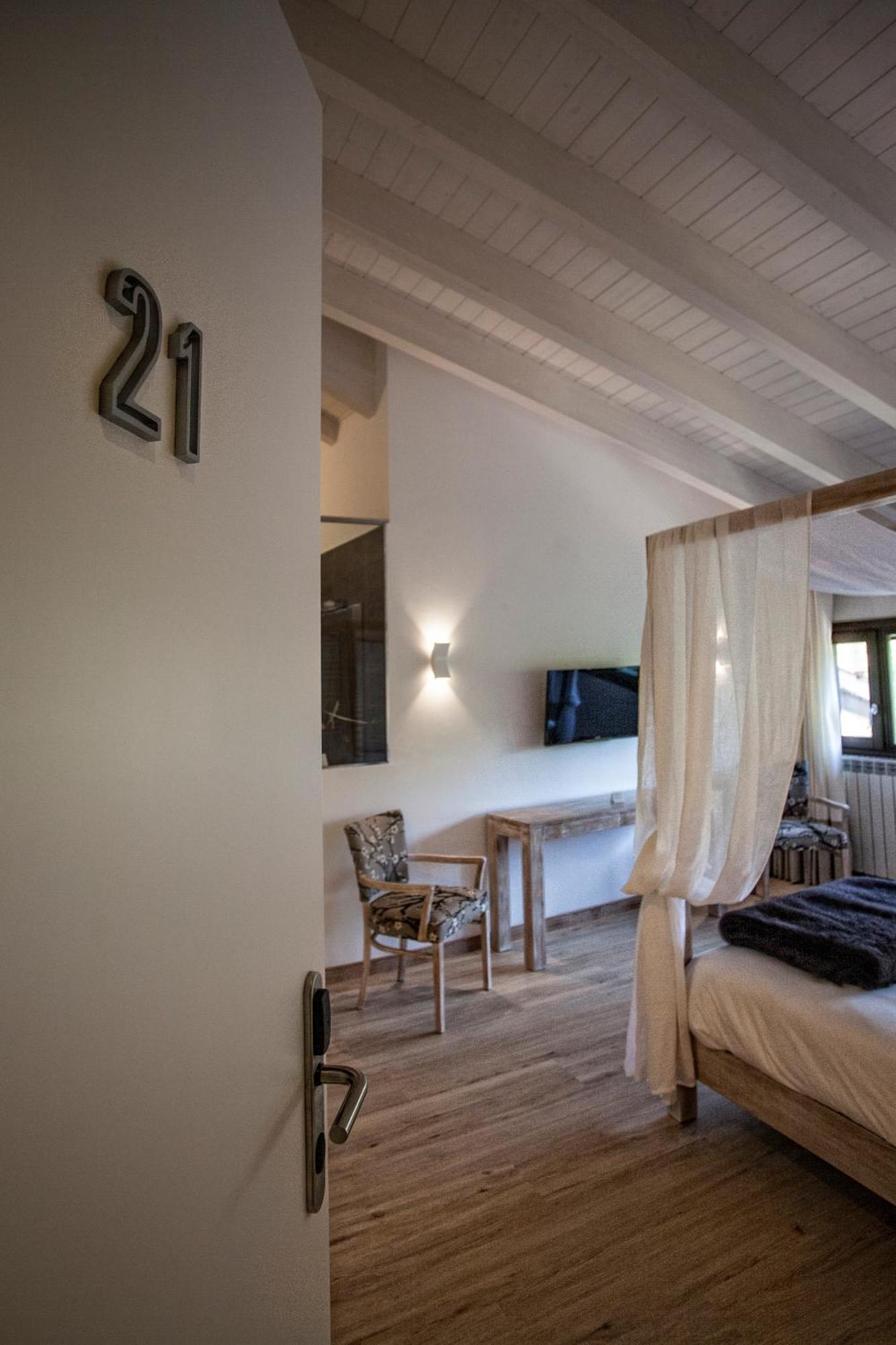 Hotel Pura Vida Valganon Dış mekan fotoğraf